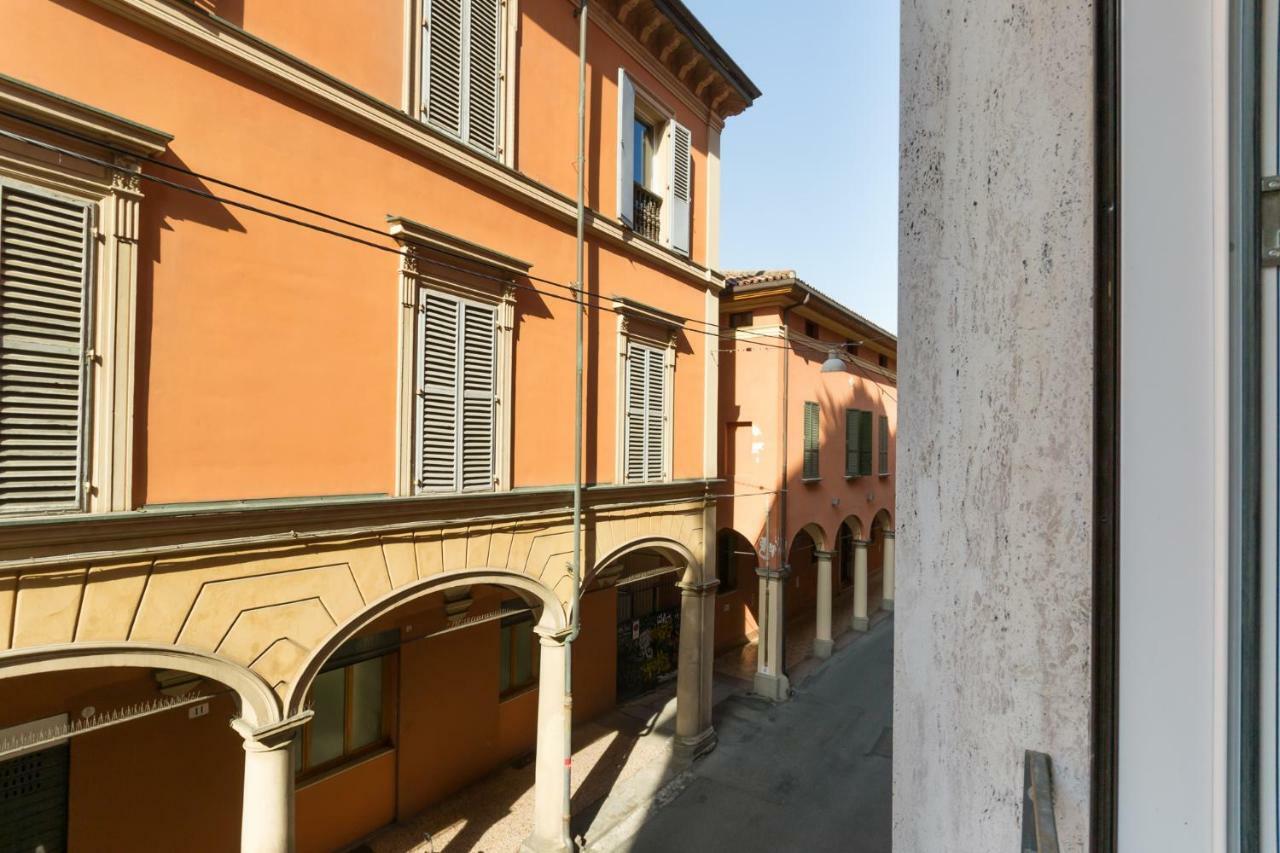 Ferienwohnung Housmart Nazario Sauro 15 Bologna Exterior foto